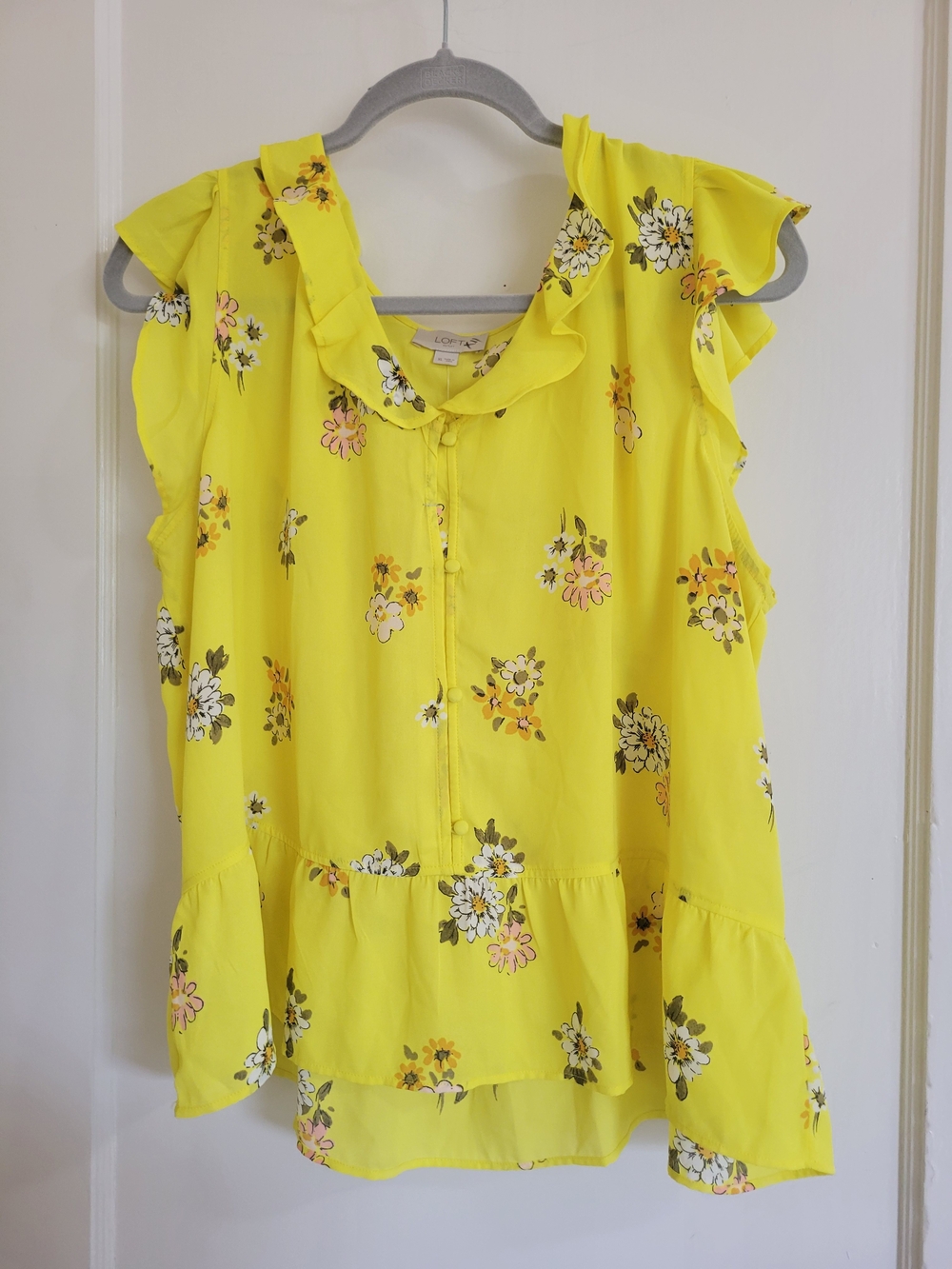 NWT Womens Loft Yellow Floral Ruffle Sleeve Blouse Size XL - Picture 3 of 8